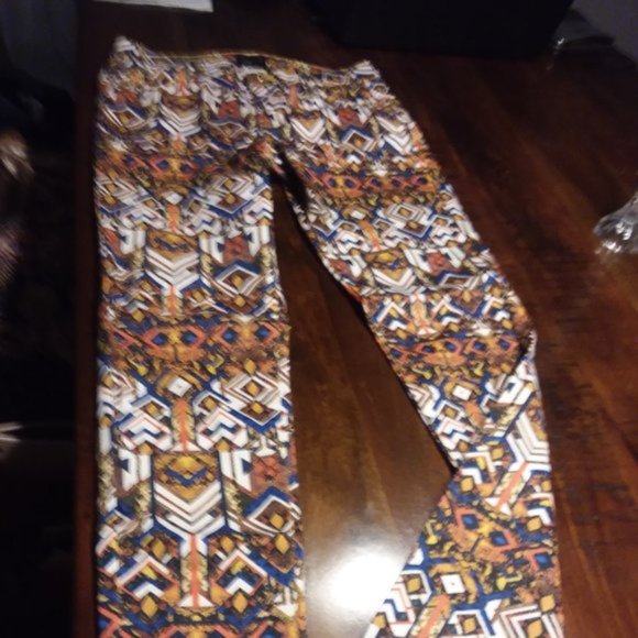 TWO Celebrity Pink Snakeskin Print Skinnies 9 - Picture 6 of 8